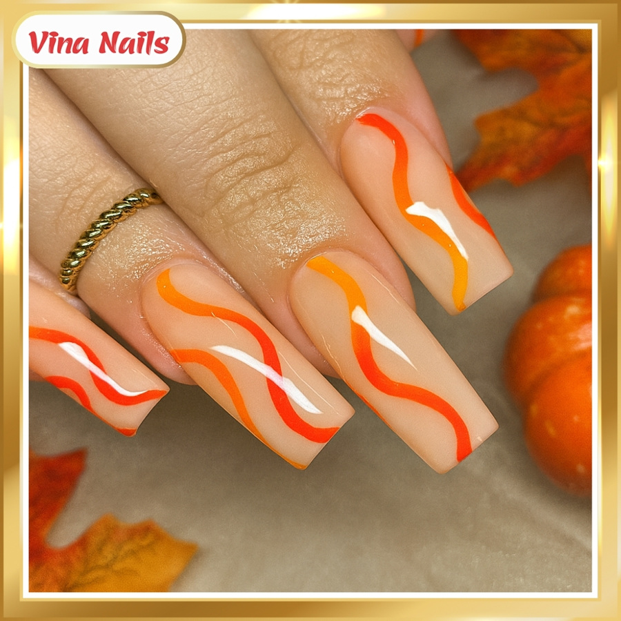 Vina Nails